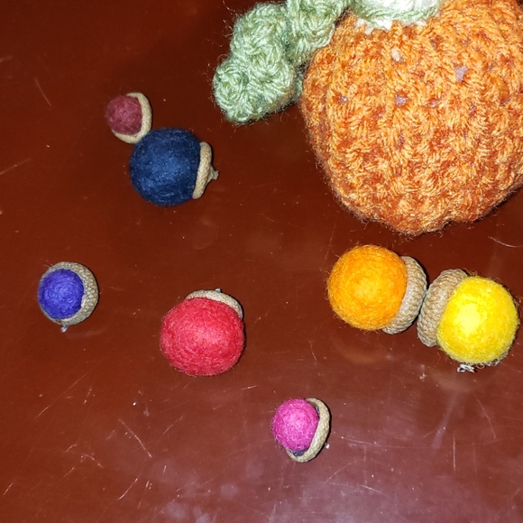 Pumpkins - Handmade - Fall decor - Picture 3 of 3